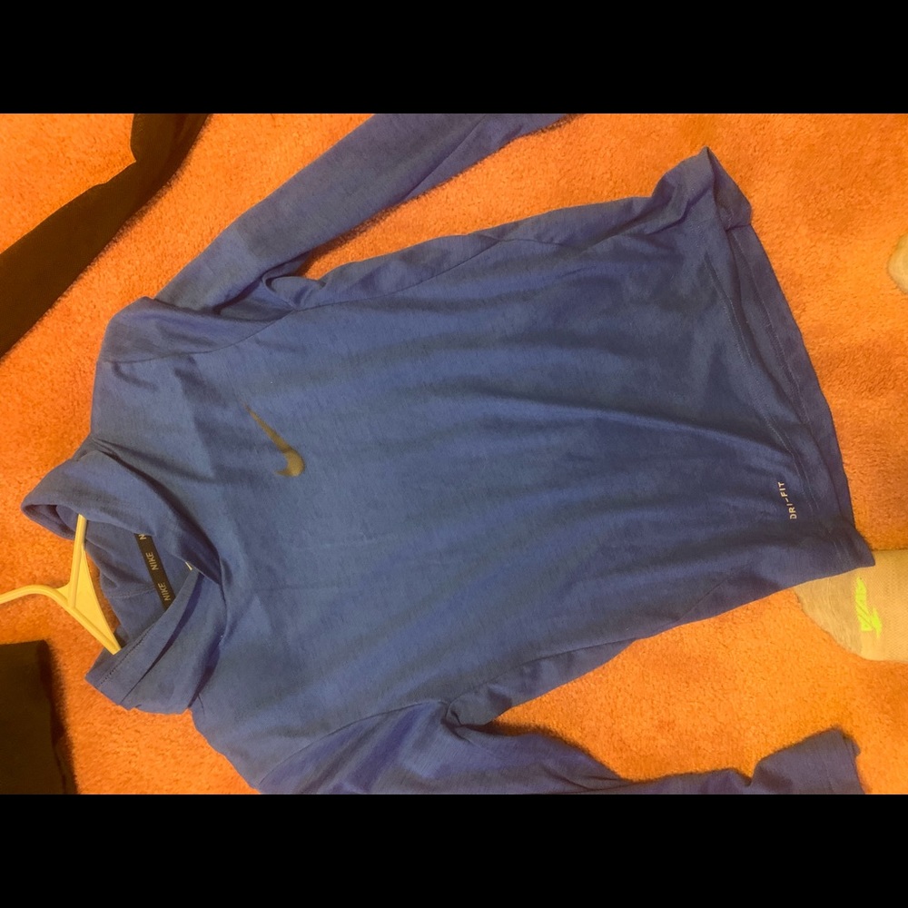 Nike Dri-fit blue light wear hoodie